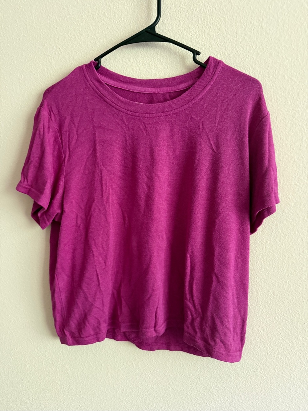 UGG Women's Bright Magenta Short Sleeve Crewneck Tee